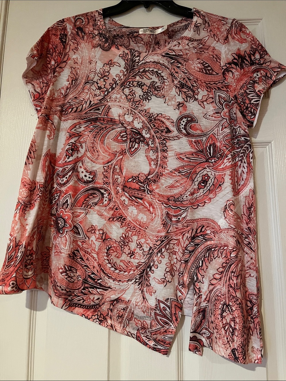 Terra & Sky Coral Paisley Short Sleeve Tee